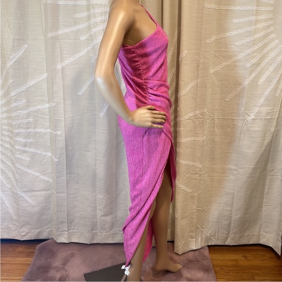 Saylor Laila Crinkle Pleat Maxi Dress - Picture 4 of 5